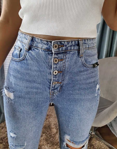 jeansy z dziurami