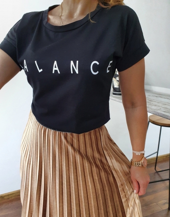 T-shirt czarny balance 4