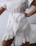 sukienka ażurowa biała 3
