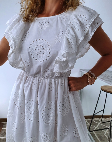 sukienka biała z falbanami 2