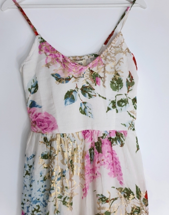 Długa sukienka na ramiączkach Lanai w kwiaty