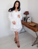 sukienka haftowana biała