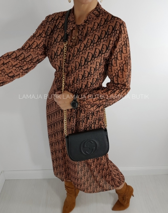 SUKIENKA  DIOR LA FEMME 3 damska brązowa sukienka midi z napisami Dior modna camel , stylizacje 6802