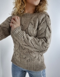 sweter mocca z warkoczami