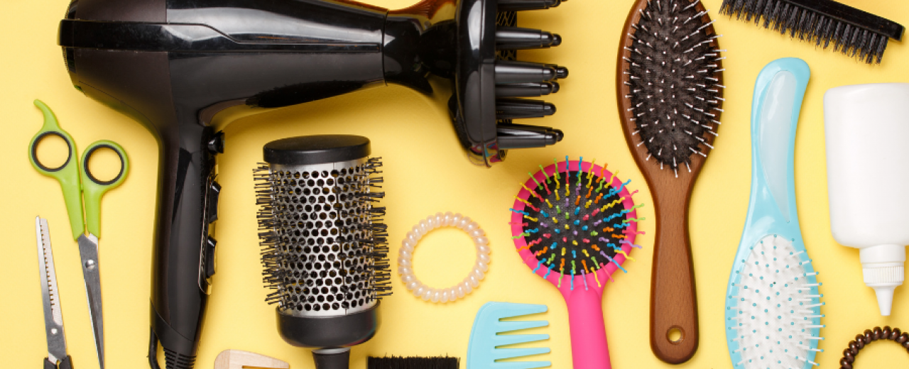 Najlepsze akcesoria do suszarek do włosów – przegląd i porady